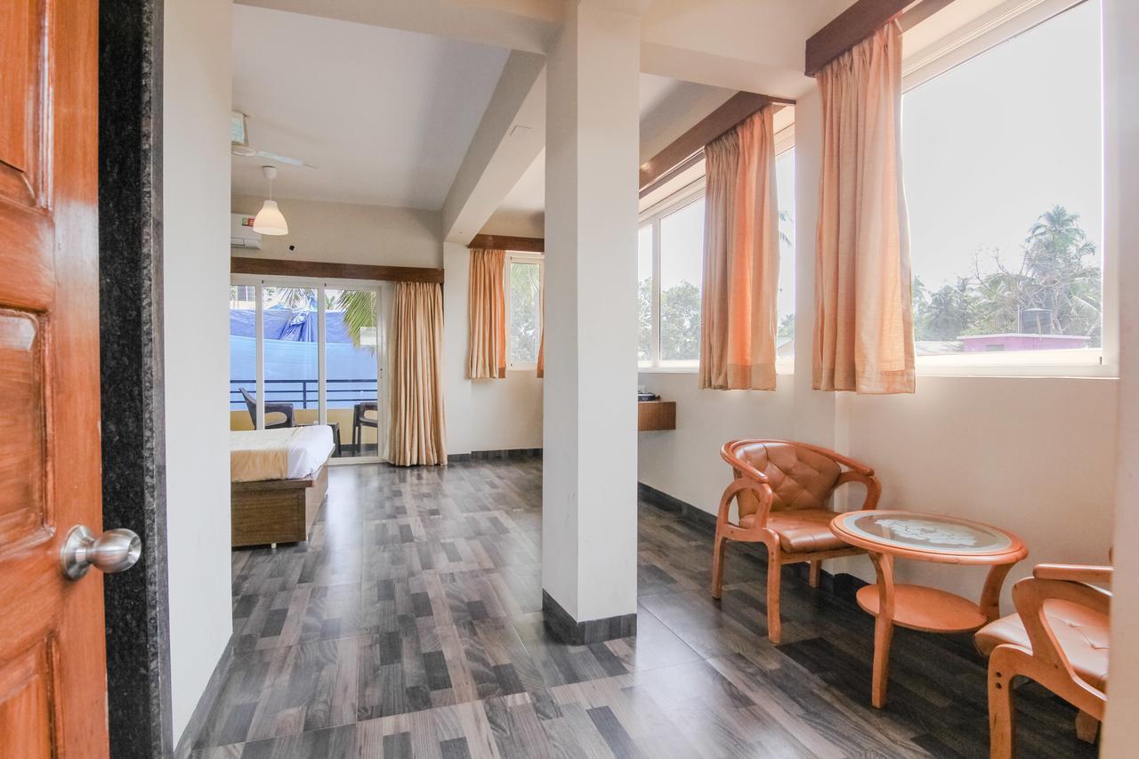 Royale Nirvana Resort Arpora Buitenkant foto